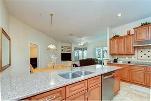 4916 Willow Ridge Terrace, Valrico, FL 33596 - Photo 15
