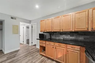 2737 Haverhill Ct, Clearwater, FL 33761 - Photo 9