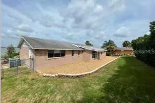 1326 Lake Ariana Blvd, Auburndale, FL 33823 - Photo 31