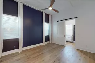 1068 19th Ave N, Saint Petersburg, FL 33704 - Photo 27