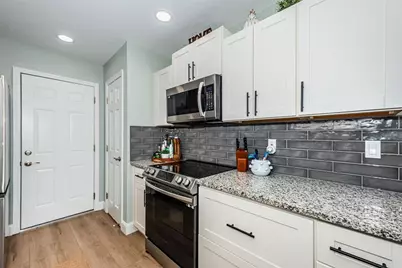 2735 Sherbrooke Lane #C, Palm Harbor, FL 34684 - Photo 19