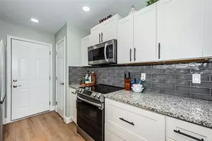 2735 Sherbrooke Ln, Palm Harbor, FL 34684 - Photo 19