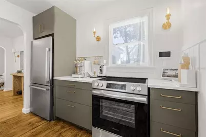 3500 6th Avenue N, Saint Petersburg, FL 33713 - Photo 3