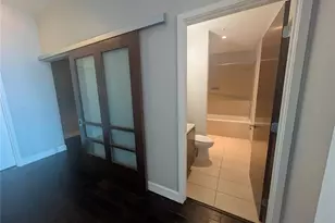 912 Channelside Dr, Tampa, FL 33602 - Photo 15