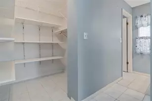 303 Barstow Ct, Sun City Center, FL 33573 - Photo 57