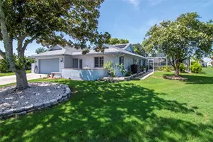 303 Barstow Ct, Sun City Center, FL 33573 - Photo 3