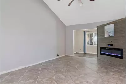 303 Barstow Court, Sun City Center, FL 33573 - Photo 7