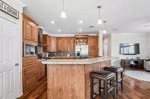 124 Pindo Palm St W, Largo, FL 33770 - Photo 15