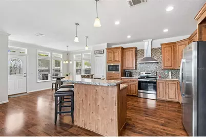 124 Pindo Palm Street W, Largo, FL 33770 - Photo 17