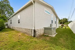 124 Pindo Palm St W, Largo, FL 33770 - Photo 53