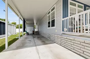 124 Pindo Palm St W, Largo, FL 33770 - Photo 47