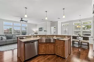 124 Pindo Palm St W, Largo, FL 33770 - Photo 23