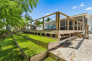 3282 Honeysuckle Rd, Largo, FL 33770 - Photo 75