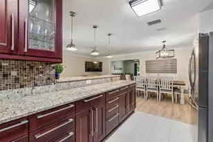 3282 Honeysuckle Rd, Largo, FL 33770 - Photo 29