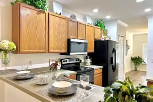 12425 Foxmoor Peak Dr, Riverview, FL 33579 - Photo 9