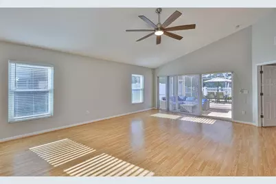 6610 Cambridge Park Drive, Apollo Beach, FL 33572 - Photo 7