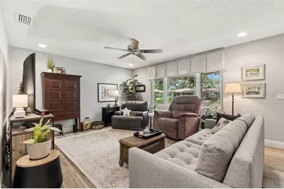 1207 Kapok Circle, Clearwater, FL 33759 - Photo 7