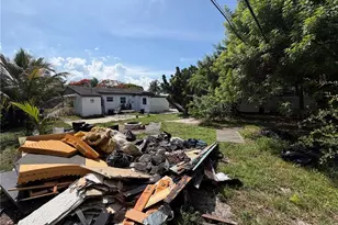 15331 NW 27th Pl, Opa Locka, FL 33054 - Photo 23