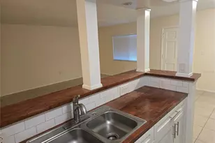 350 79th Ave N, Saint Petersburg, FL 33702 - Photo 3
