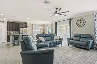 18793 Deer Tracks Loop, Lutz, FL 33558 - Photo 3