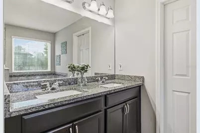 18793 Deer Tracks Loop, Lutz, FL 33558 - Photo 23