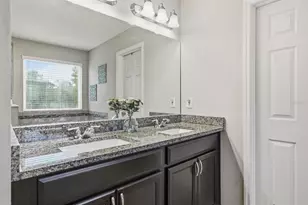 18793 Deer Tracks Loop, Lutz, FL 33558 - Photo 23