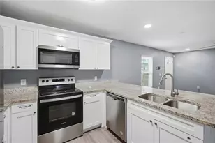 8310 N Brooks St, Tampa, FL 33604 - Photo 9