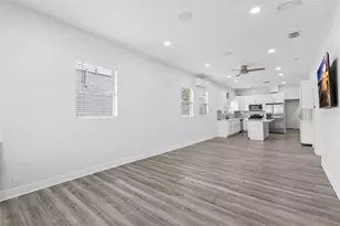2506 W Main St, Tampa, FL 33607 - Photo 9