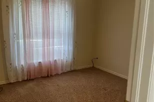 8806 Cypress Hammock Dr, Tampa, FL 33614 - Photo 7