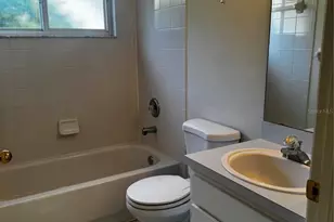 8806 Cypress Hammock Dr, Tampa, FL 33614 - Photo 9