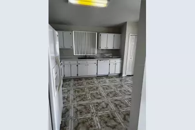8806 Cypress Hammock Drive, Tampa, FL 33614 - Photo 13
