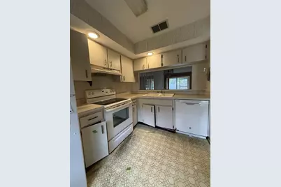2460 Northside Drive #206, Clearwater, FL 33761 - Photo 11