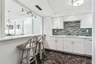 17920 Gulf Blvd, Saint Petersburg, FL 33708 - Photo 5