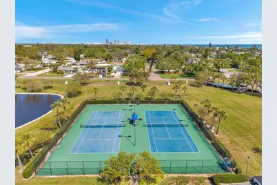 4725 Coquina Key Drive SE #D, Saint Petersburg, FL 33705 - Photo 41