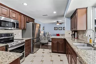 14570 Tanglewood Dr, Largo, FL 33774 - Photo 9
