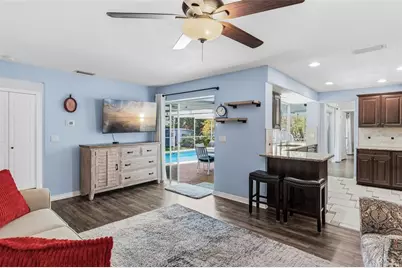 14570 Tanglewood Drive, Largo, FL 33774 - Photo 17