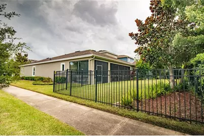 16485 Courtyard Loop, Land O Lakes, FL 34638 - Photo 9