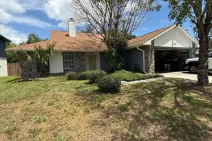 1912 Firethorn Ct, Brandon, FL 33511 - Photo 3