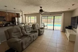 1912 Firethorn Ct, Brandon, FL 33511 - Photo 5