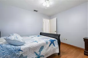 1912 Firethorn Ct, Brandon, FL 33511 - Photo 19