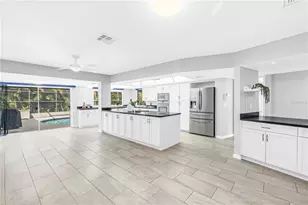 6035 Leeland St S, Saint Petersburg, FL 33715 - Photo 25