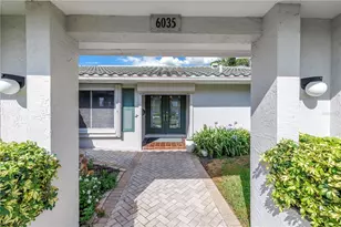 6035 Leeland St S, Saint Petersburg, FL 33715 - Photo 3