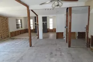 6060 62nd St N, Saint Petersburg, FL 33709 - Photo 3
