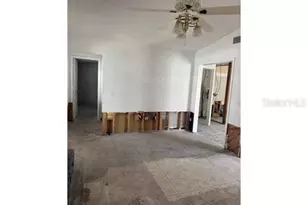 6060 62nd St N, Saint Petersburg, FL 33709 - Photo 17