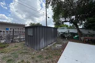 10111 N Ola Ave, Tampa, FL 33612 - Photo 15