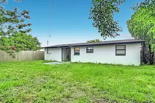 2036 Shannon Dr, Holiday, FL 34690 - Photo 35