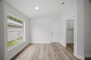 4510 New Dawn Ct, Lutz, FL 33558 - Photo 11
