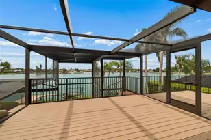 9815 Bay Island Dr, Tampa, FL 33615 - Photo 69