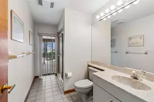 9815 Bay Island Dr, Tampa, FL 33615 - Photo 43
