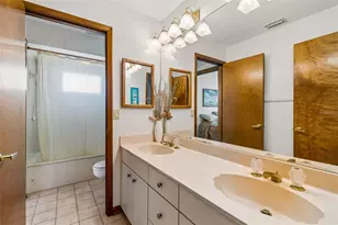 9815 Bay Island Dr, Tampa, FL 33615 - Photo 51